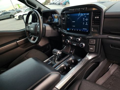 Used 2022 Ford F150 XLT w/ Equipment Group 302A High image 17