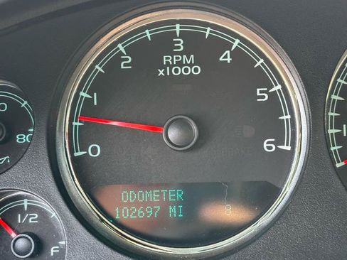 Used 2013 GMC Yukon Denali AWD/4WD image 18