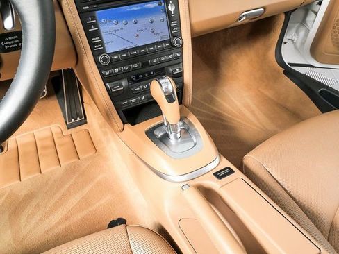 Used 2012 Porsche 911 Turbo S image 21