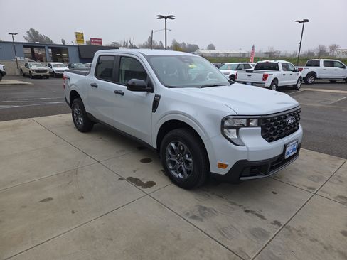 New 2026 Ford Maverick XLT w/ XLT Luxury Package image 7