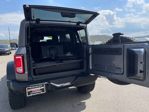 Used 2022 Ford Bronco Black Diamond w/ Sasquatch Package image 30