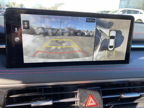 Used 2025 Genesis G70 3.3T Advanced w/ Sport Prestige Package image 10