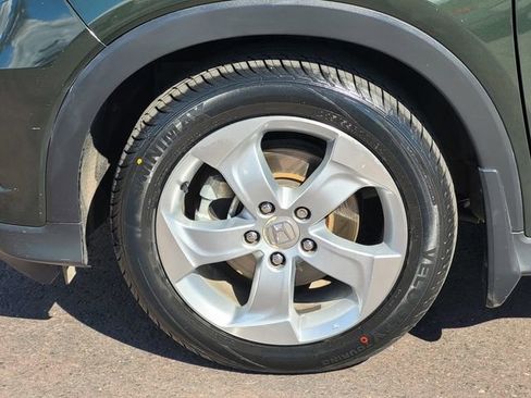 Used 2016 Honda HR-V EX image 11