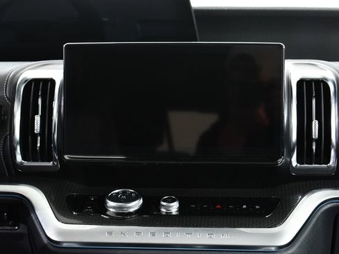 New 2026 Ford Expedition Max Platinum w/ Stealth Appearance Package image 9