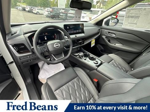 New 2026 Nissan Rogue Platinum w/ Platinum Premium Package AWD/4WD image 18