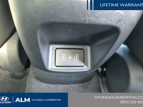 New 2026 Hyundai Elantra Limited FWD image 19
