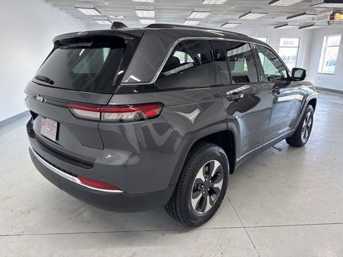 Used 2022 Jeep Grand Cherokee Limited 4xe AWD/4WD image 16