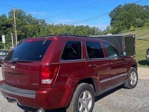 Used 2007 Jeep Grand Cherokee Limited image 16