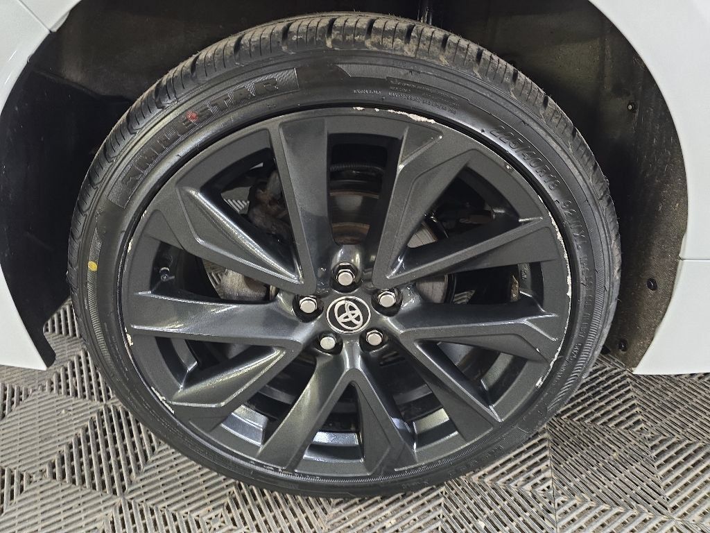 Used 2023 Toyota Corolla XSE FWD image 13