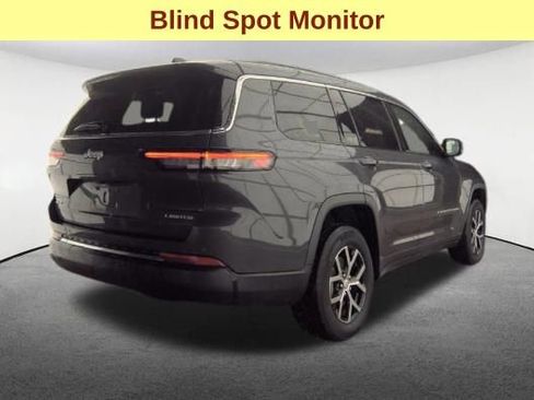 Used 2024 Jeep Grand Cherokee L Limited AWD/4WD image 5