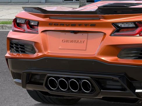 Used 2026 Chevrolet Corvette Z06 w/ Stealth Interior Trim Package image 14