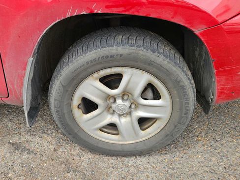 Used 2011 Toyota RAV4 4WD image 7