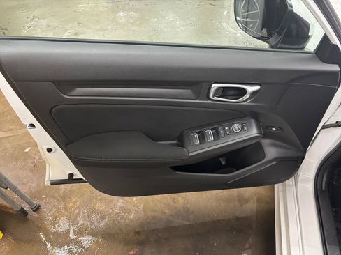Used 2024 Honda Civic LX image 11