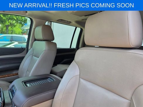 Used 2019 Chevrolet Suburban Premier AWD/4WD image 9