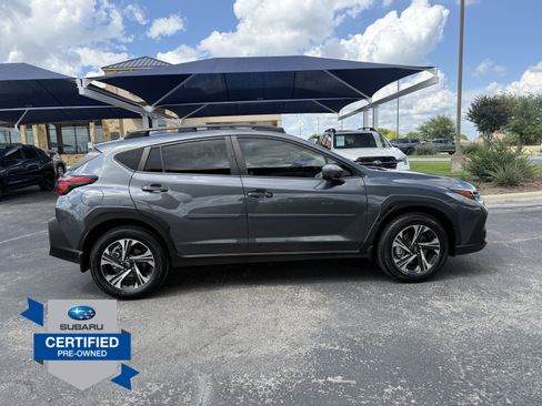 Used 2024 Subaru Crosstrek 2.0i Premium AWD/4WD image 8