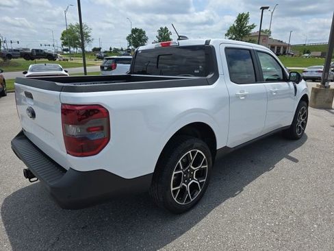 Used 2025 Ford Maverick Lariat AWD/4WD image 5