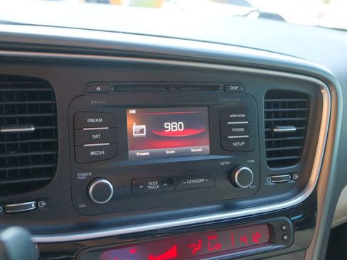 Used 2015 Kia Optima LX w/ Hybrid Convenience Package image 20