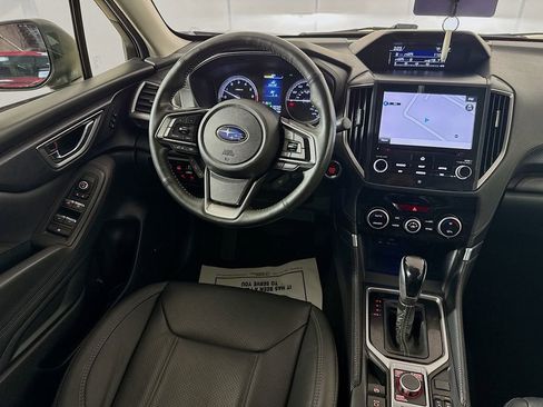 Used 2022 Subaru Forester Touring image 28