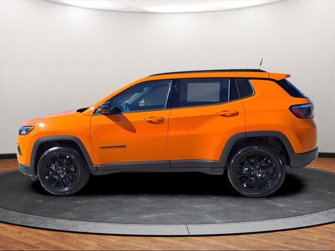 New 2026 Jeep Compass Latitude AWD/4WD image 14