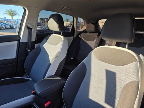 Used 2025 Volkswagen Taos S image 16