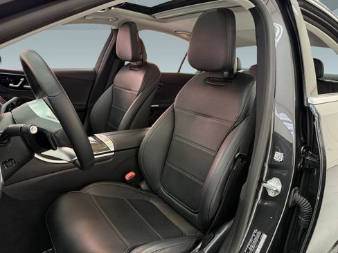 Certified 2022 Mercedes-Benz C 300 Sedan image 5