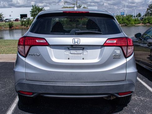 Used 2016 Honda HR-V EX image 5