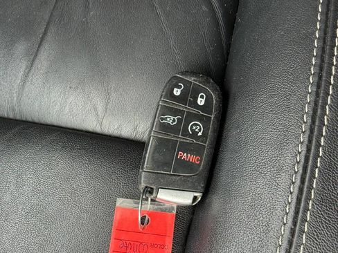 Used 2014 Jeep Grand Cherokee Limited image 18