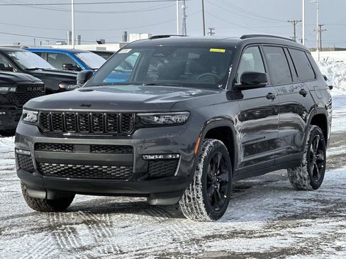 New 2025 Jeep Grand Cherokee L Limited image 6