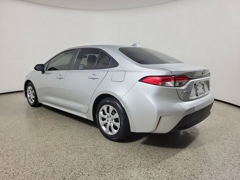 Used 2023 Toyota Corolla LE FWD image 7