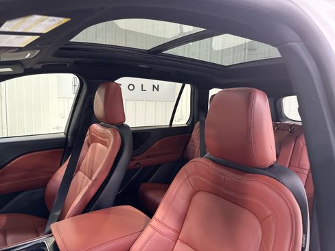 New 2025 Lincoln Aviator Reserve image 24