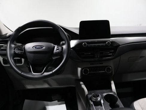 Used 2024 Ford Escape Active image 7