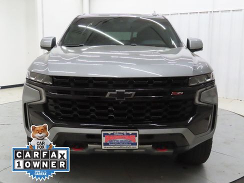 Used 2023 Chevrolet Suburban Z71 w/ Luxury Package image 8