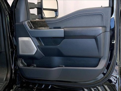 Used 2023 Ford F150 Lariat w/ Equipment Group 502A High AWD/4WD image 26