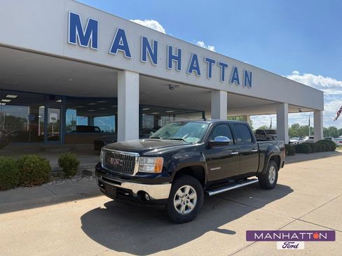 Used 2013 GMC Sierra 1500 SLE w/ Power Tech Package image 1