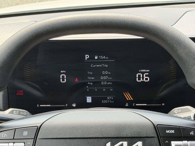 Used 2025 Kia K4 FWD image 26