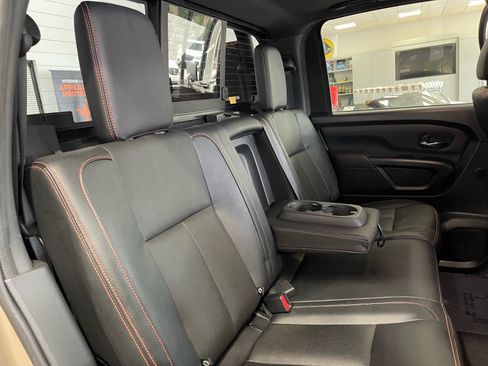 Used 2023 Nissan Titan PRO-4X w/ Pro-4x Convenience Package AWD/4WD image 45