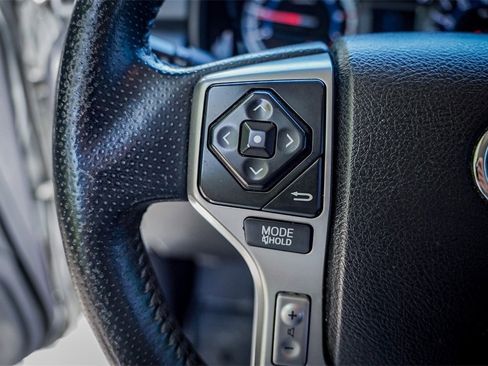 Used 2014 Toyota 4Runner SR5 image 15