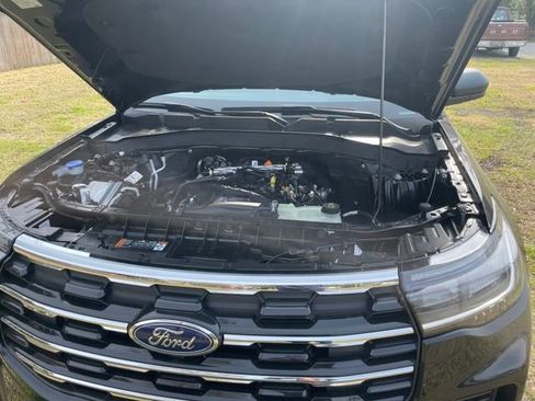 New 2026 Ford Explorer Active image 21