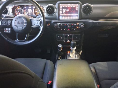 Used 2021 Jeep Gladiator Sport AWD/4WD image 14