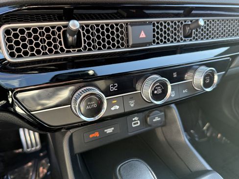 Certified 2024 Honda Civic Sport image 13