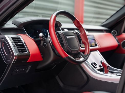 Used 2022 Land Rover Range Rover Sport SVR image 14