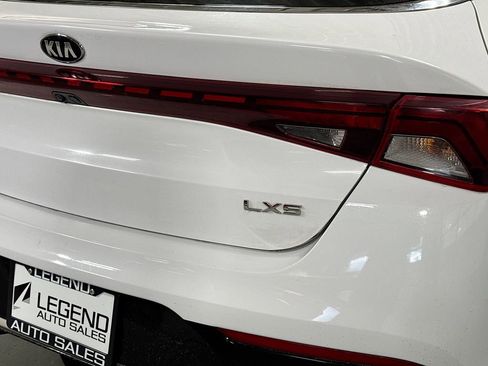 Used 2021 Kia K5 LXS FWD image 11