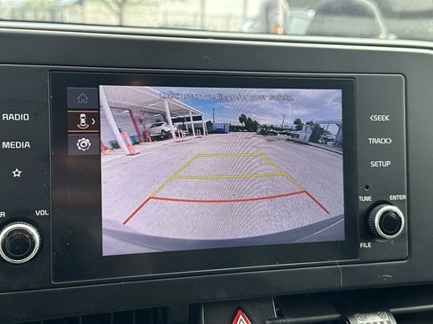 Used 2023 Kia Sportage LX FWD image 22