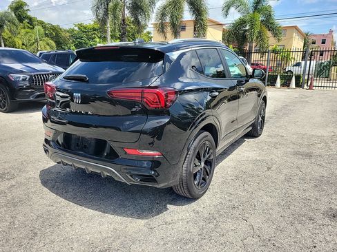 Used 2024 Buick Encore GX Sport Touring AWD/4WD image 8