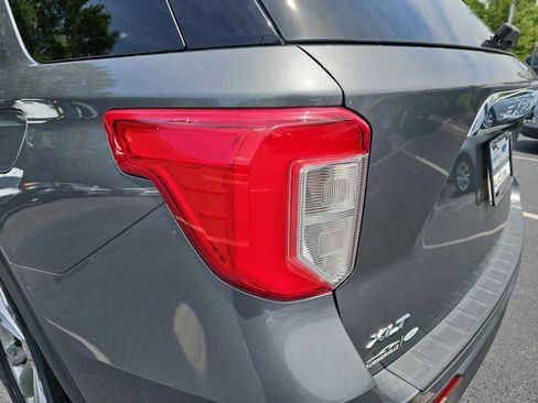 Used 2023 Ford Explorer XLT w/ Equipment Group 202A RWD image 37