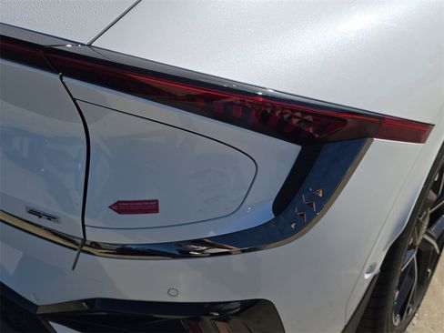 New 2025 Kia EV6 GT image 11