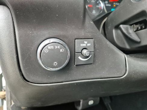 Certified 2023 Chevrolet Express 2500 w/ Driver Convenience Package image 17