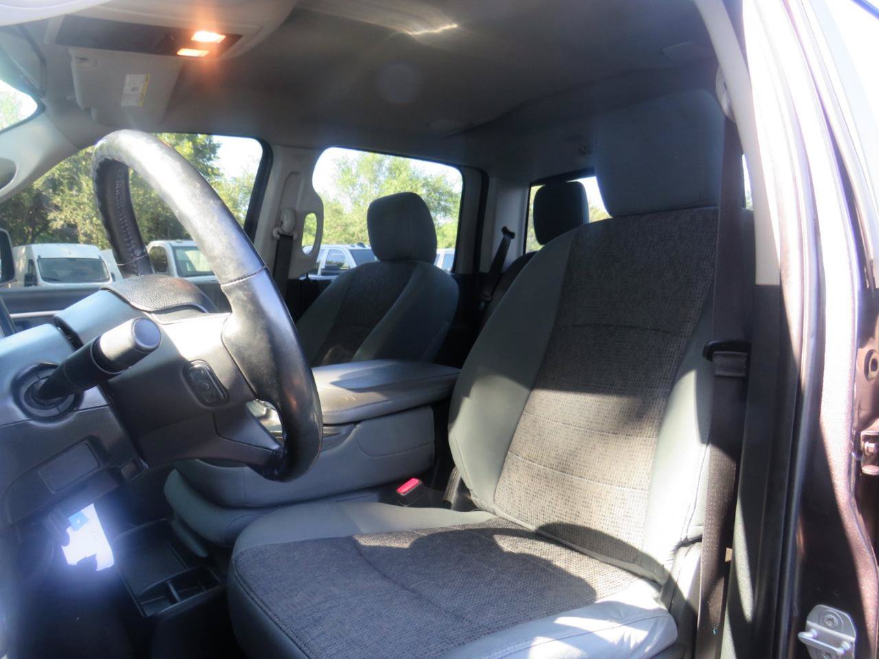 Used 2017 RAM 1500 Big Horn AWD/4WD image 16