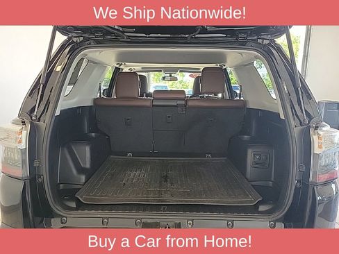 Used 2017 Toyota 4Runner Limited AWD/4WD image 12