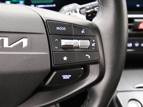 Certified 2026 Kia Sportage S AWD/4WD image 21